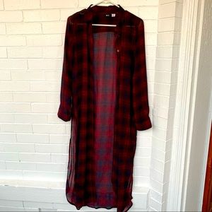 BDG Plaid Chiffon Maxi-Shirt - M